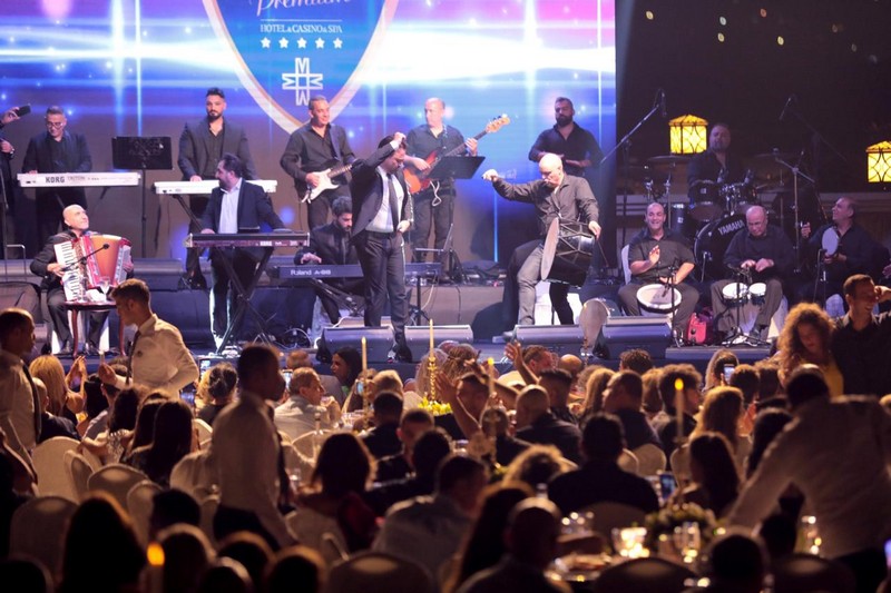 Assi el Hallani at Merit Royal